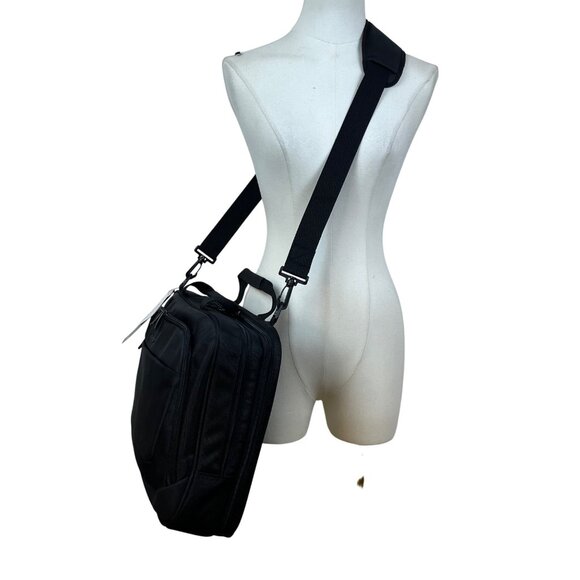 Targus Black Nylon With Handles & Shoulder Strap CityLite Laptop Briefcase 15.6" - Picture 8 of 13